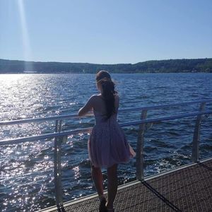 Meet your Posher, Tamara